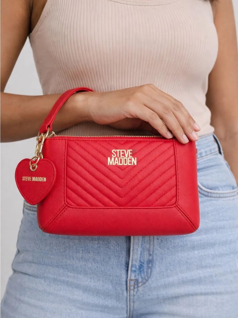 Steve Madden Convertible Red BDEMI Chevron Wristlet with Mirror Charm